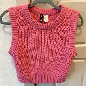 Knit sweater Vest
